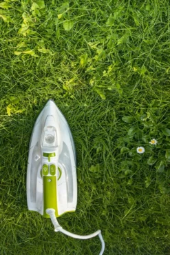 Binibini BB-2020B Dampfbügeleisen 2200 W Leistung, Besonders Umweltfreundlich -Luft Wrame Haus Geschaft 0f879f6e62ebaf1e76c77486ff1eb009