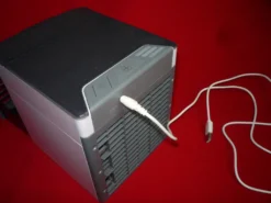 Mini Luftkühler Air Cooler Tisch-Ventilator Mit Befeuchtung Version 2 -Luft Wrame Haus Geschaft 1d351a4c5f9b06d3fa2d987e807727fb