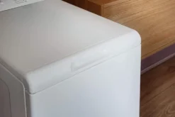 Bauknecht WAT Prime 550 SD N Toplader-Waschmaschine / 5,5 Kg / 1000 UpM/Kurz 15 /Startzeitvorwahl/leise Mit 60dB/ Mehrfachwasserschutz +/Kurz-Taste, Weiß -Luft Wrame Haus Geschaft 26744f7d0e081bbea642e1366ad18aa1