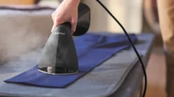 Philips Travel Steamer 8000 Series, Tragbare Dampfbürste Für Reisen, 32 G/min Konstanter Dampf, 1600 W, Schwarz (GC800/80) 15 Philips Travel Steamer 8000 Series, Tragbare Dampfbürste Für Reisen, 32 G/min Konstanter Dampf, 1600 W, Schwarz (GC800/80) -Luft Wrame Haus Geschaft 32e36f8e530e24ef1ad6e1f95c7ecc47