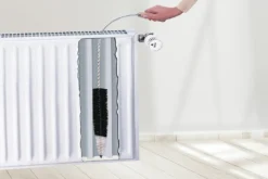 Wenko Flachheizkörper-Bürste -Luft Wrame Haus Geschaft 492edd1268dc67cdf28b9d6b0d1dca58