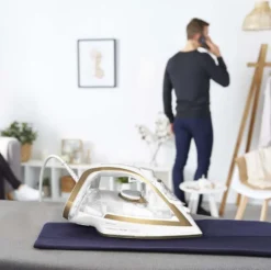 Tefal Dampfbügeleisen Puregliss FV8042 Micro-Calc-Filter Abschaltautomatik 2900W -Luft Wrame Haus Geschaft 6a69534bbb5e96d3967e900d86db6119