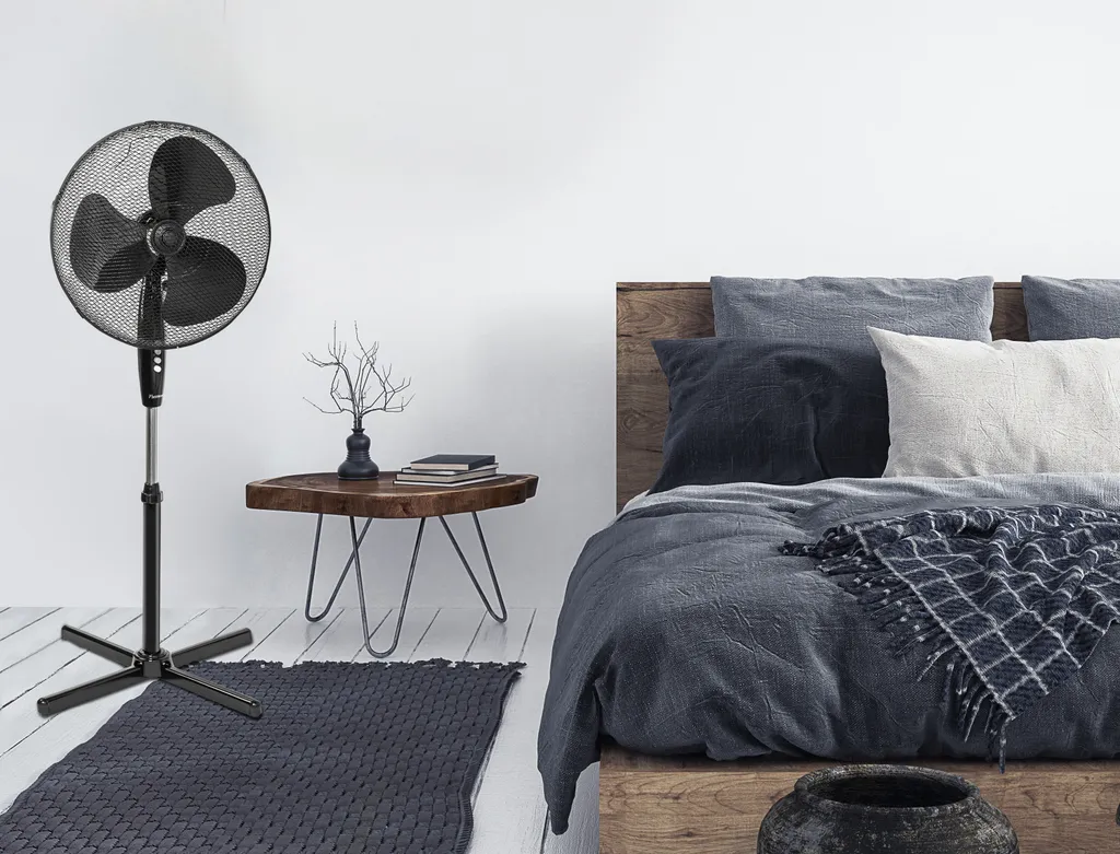 Bestron Standventilator Mit Drei Geschwindigkeitsstufen, Ventilator Mit 75° Oszillation-Funktion & Höhenverstellbar Bis 122 Cm, Ø 45 Cm, 45 W, ASV45Z, Farbe: Schwarz 2 Bestron Standventilator Mit Drei Geschwindigkeitsstufen, Ventilator Mit 75° Oszillation-Funktion & Höhenverstellbar Bis 122 Cm, Ø 45 Cm, 45 W, ASV45Z, Farbe: Schwarz – Bild 2