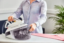 Tefal SV8011 Express Anti-Calc Dampfbügelstation 2800W Durilium AirGlide Soleplate -Luft Wrame Haus Geschaft e8b131648e6ed39dbd96ce69cac6c6d9