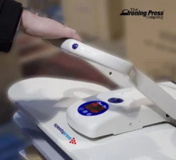 Dampfbügelpresse Ultra XL Von Speedypress - Die Größte & Fortschrittschlichste Heimdampfbügelpresse In Europa (90cm Y 31cm; 2.200watt) Für Superschnelles Bügeln (+ Ersatzabdeckung & Schaumstoff-Unterfilz UVP 45,00 € + Weiteres Zubehör GRATIS) 15 Dampfbügelpresse Ultra XL Von Speedypress - Die Größte & Fortschrittschlichste Heimdampfbügelpresse In Europa (90cm Y 31cm; 2.200watt) Für Superschnelles Bügeln (+ Ersatzabdeckung & Schaumstoff-Unterfilz UVP 45,00 € + Weiteres Zubehör GRATIS) -Luft Wrame Haus Geschaft ed91655387a7d5794da1cb70539d1d13