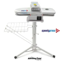 Dampfbügelpresse Professionelle Mit 38 Dampfdüsen (Leistungsstarke Dampfstrahlen) & Höhenverstellbaren Ständer Von Speedypress - Kompakt Größe - 55cm Y 22cm; 1.350watt (+ Ersatzabdeckung & Schaumstoff-Unterfilz UVP 45,00 € + Weiteres Zubehör GRATIS)