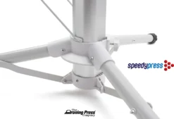 Dampfbügelpresse Professionelle Mit 38 Dampfdüsen (Leistungsstarke Dampfstrahlen) & Höhenverstellbaren Ständer Von Speedypress - Kompakt Größe - 55cm Y 22cm; 1.350watt (+ Ersatzabdeckung & Schaumstoff-Unterfilz UVP 45,00 € + Weiteres Zubehör GRATIS) -Luft Wrame Haus Geschaft f26a19290e2bffe528bed98eddf8e27d